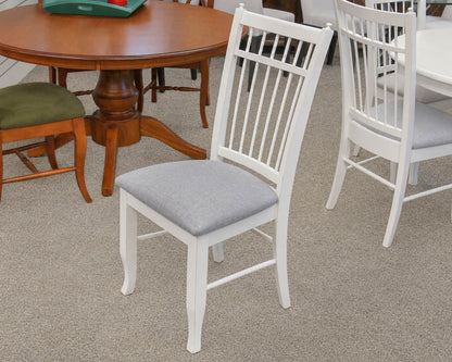 White Round Pedestal Table & Set of 6 Spindle Back Chairs