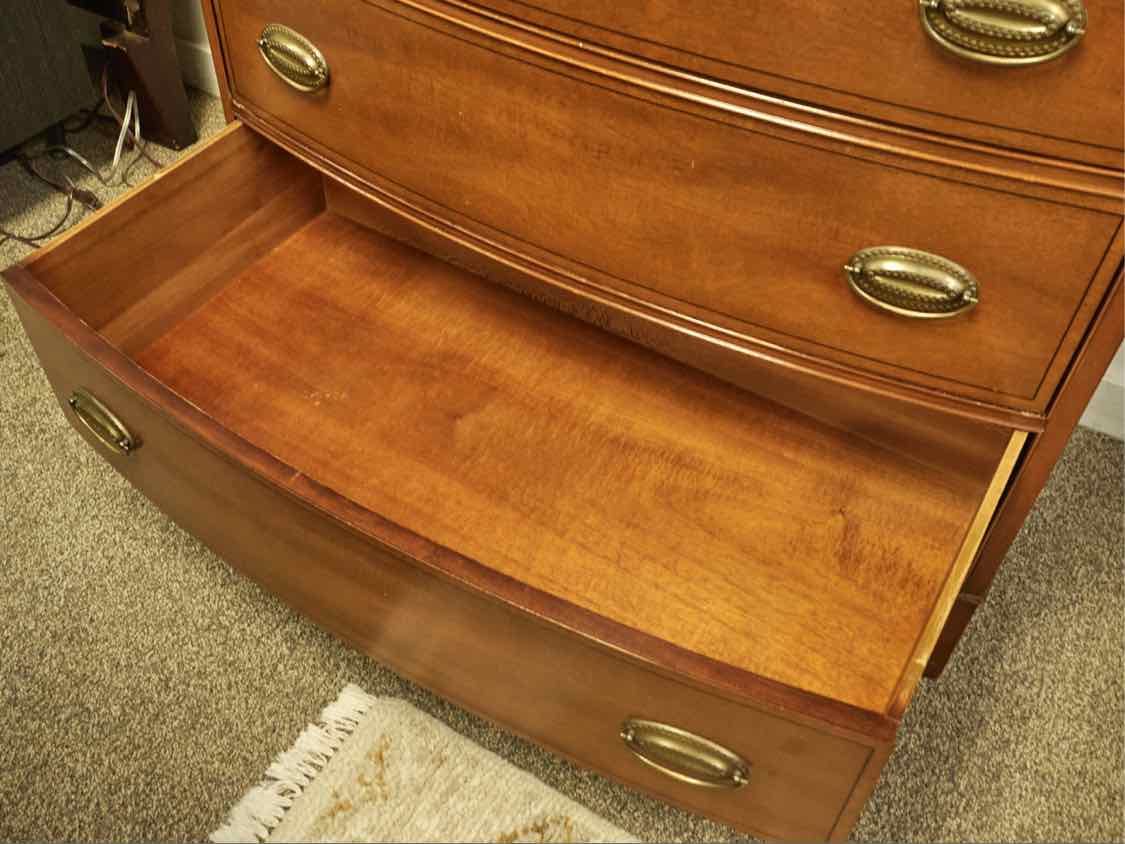 Bowfront Mahogany 5-Drawer Tall Chest in Light Mahogany