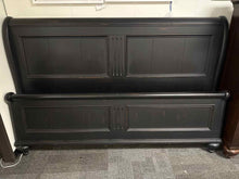 Ethan Allen King Sleigh Bed