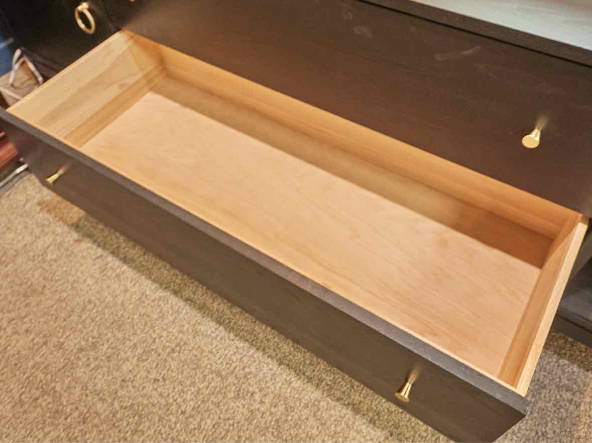 Gat Creek Tomlin Media in Classic Black