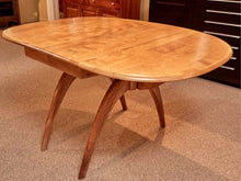 Heywood Wakefield 1955  Maple 'Champagne Stain Finish Drop Leaf Dining Table Set