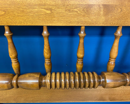 Pair of Ethan Allen Maple 4-Poster Twin Beds