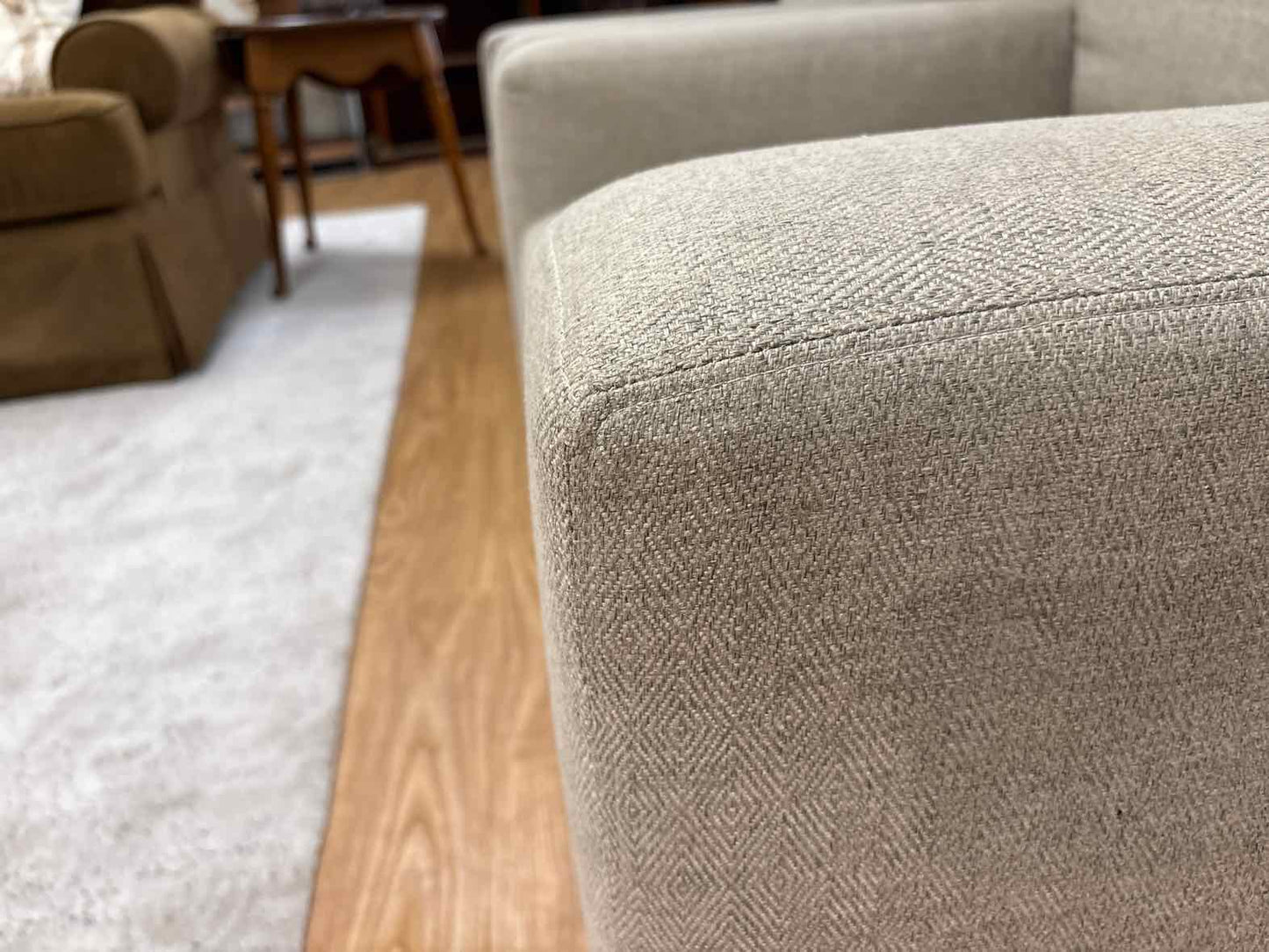 Pair of Universal 'Hunter' Chairs