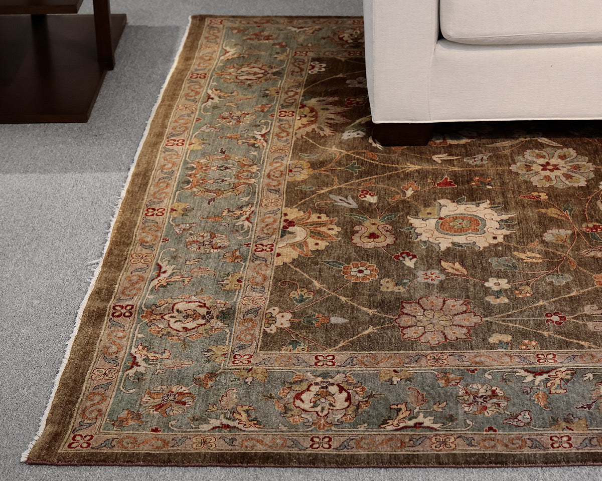 8 x 10 Floral Area Rug