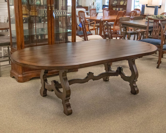 Oval Plank Top Dining Table in Chestnut Finish