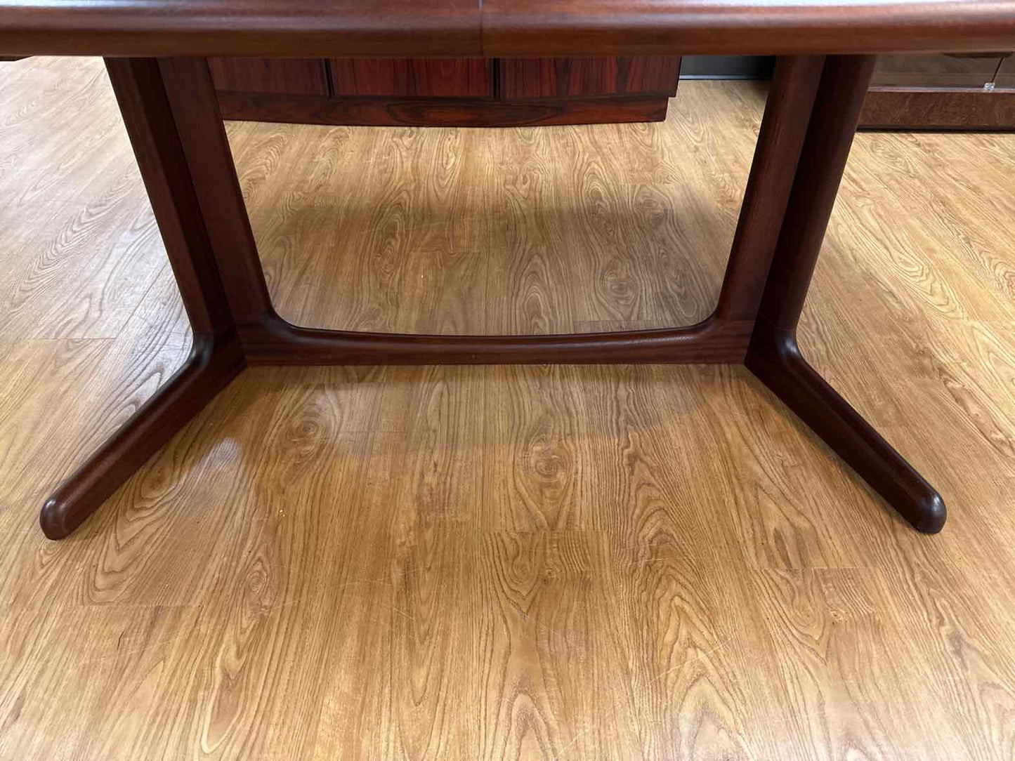 Skovby Rosewood Dining Table & Set Of 8 Chairs
