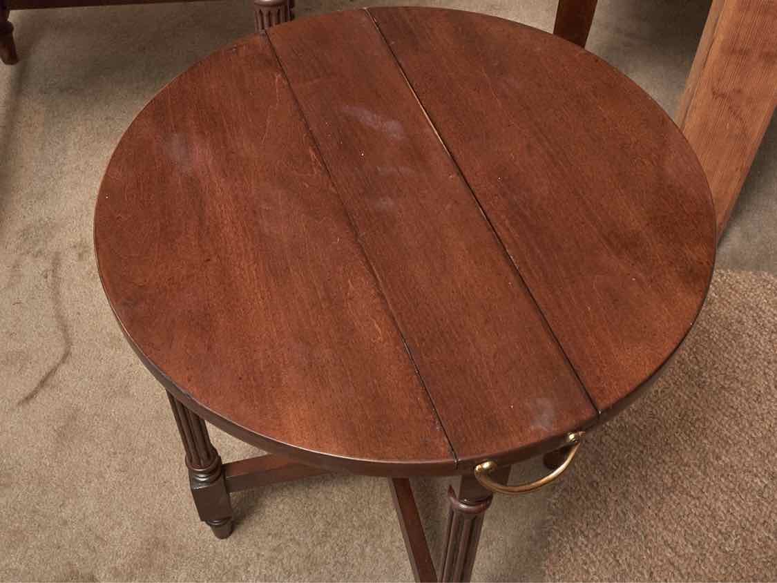 Walnut Square Side Table with 2 Nesting Tables with Fluted Legs
