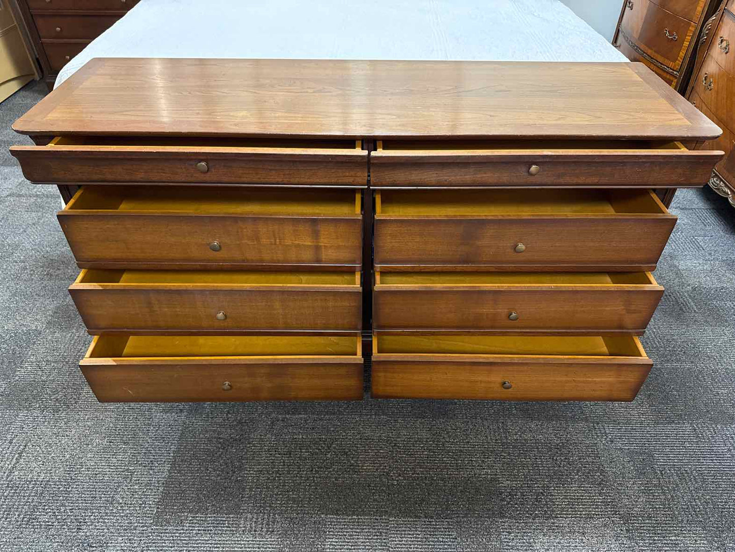 8-Drawer Vintage Dresser