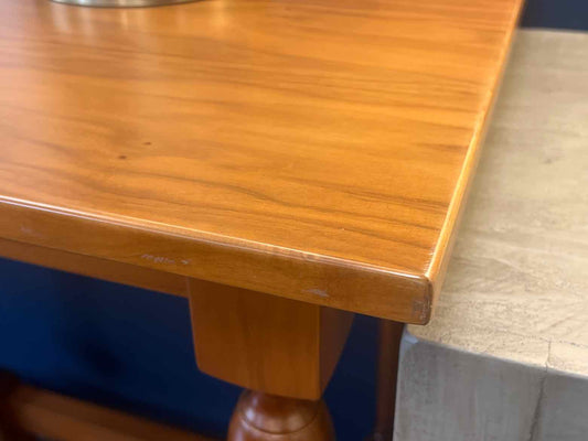 Vaughan Benz Colonial Console