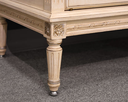Servers & Sideboards