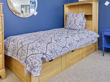Pompanoosuc Mills Cherry Twin Storage Bed