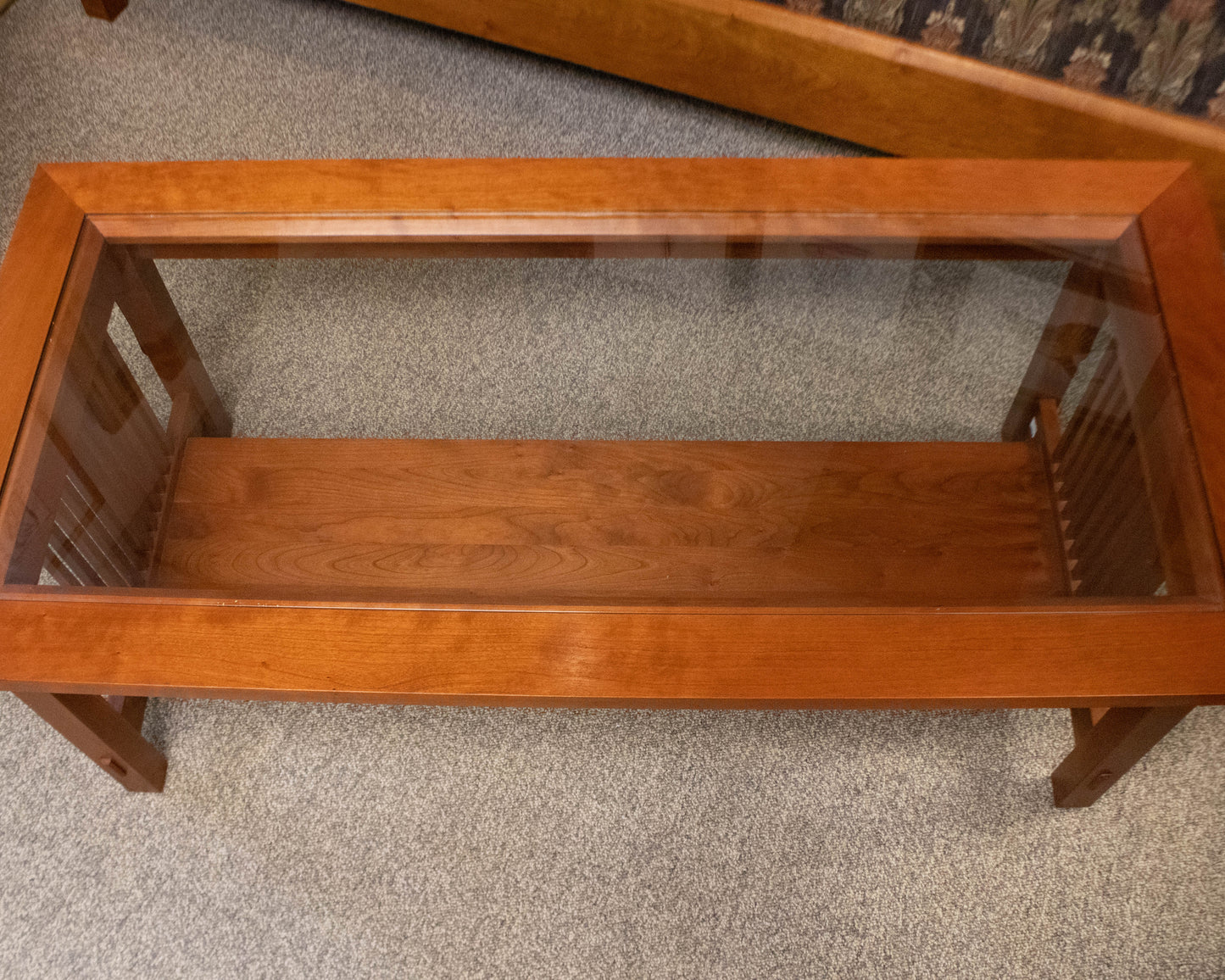 Stickley Cherry Mission Cocktail Table with Glass Insert