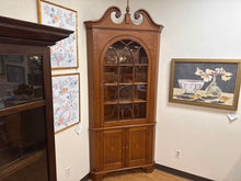 Chippendale Corner Cabinet