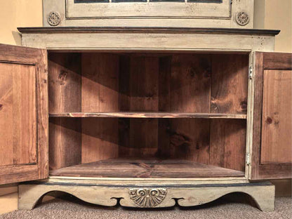 GL Sawyer LTD 18th Century Tradition 2 Piece Corner Cabinet with Pane Glass Door
