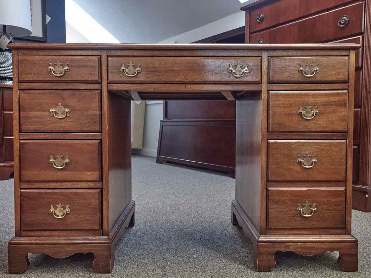 Vintage Mahogany Leather Top Desk