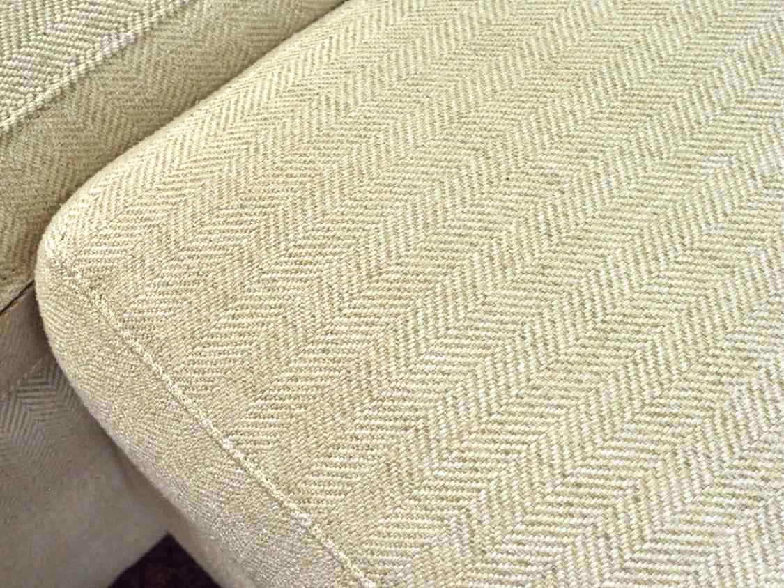 Sherrill Furniture 43 Series 2-Piece Sectional with LAF Chaise in Oatmeal