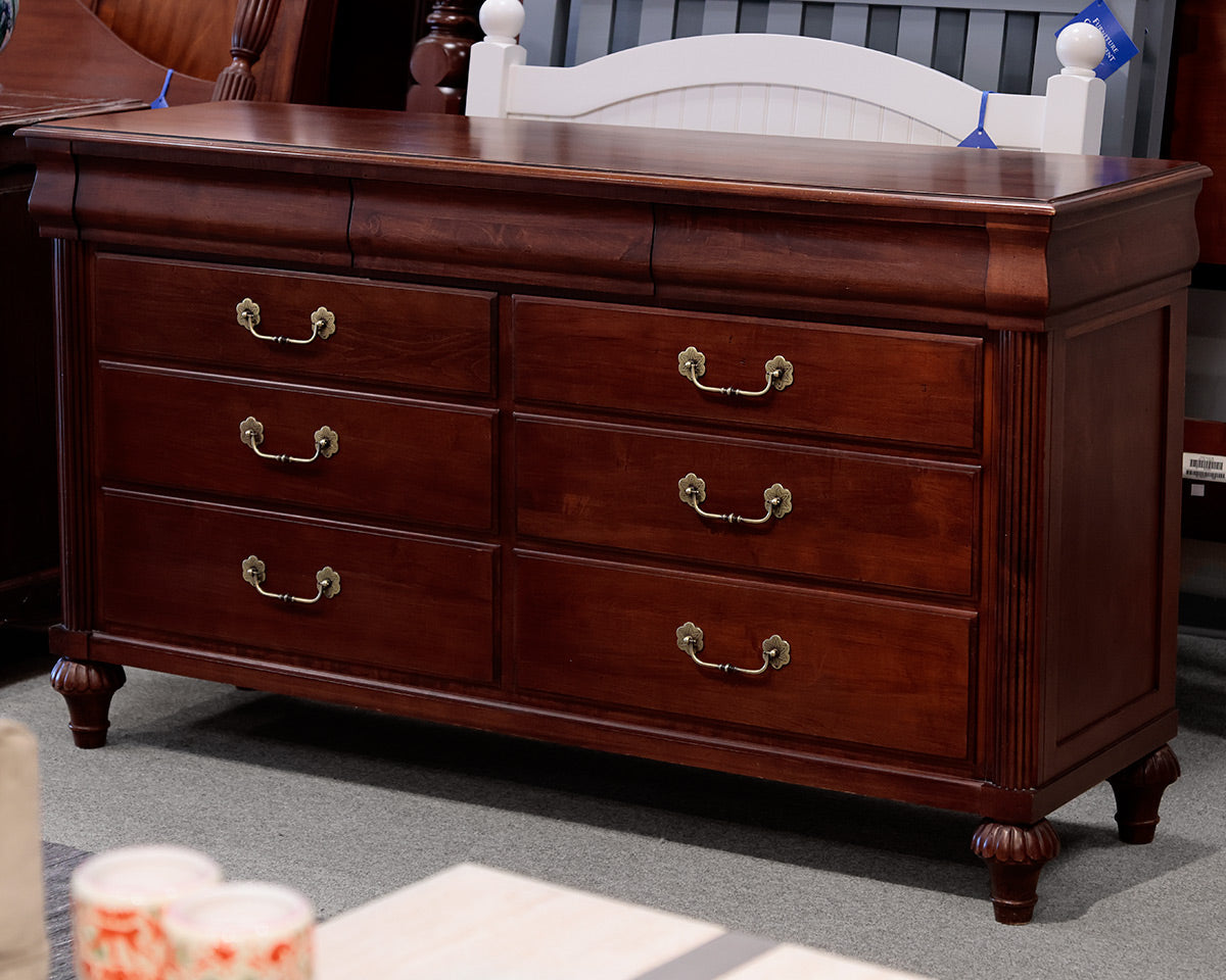 Ethan Allen British Classics 'Marques' 9-Drawer Dresser