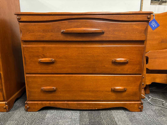 French & Heald Rock Maple 3-Drawer Dresser