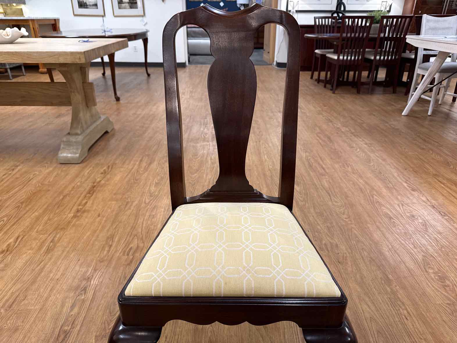 Henkel Harris Set of 6 Dining Chairs – Furniture Consignment Gallery