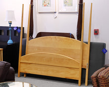 Pompanoosuc Mills Queen Storage Bed