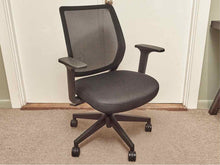 Black Mesh Arm Office Chairs on Casters