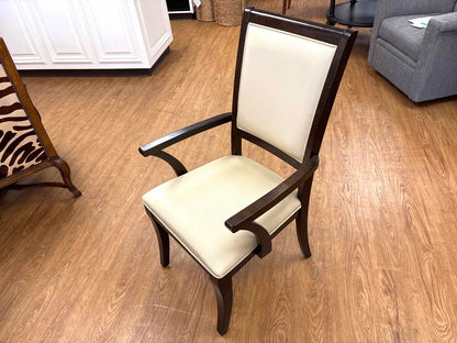 Home Meridian 'Quinton' Table w/ 6 'Quinton' Dining Chairs