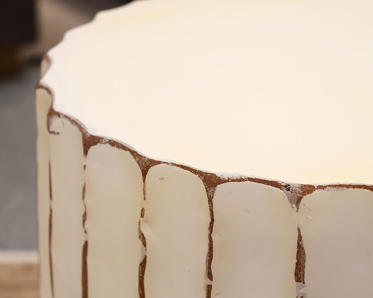Cream Side Table in Ribbed Ceramic