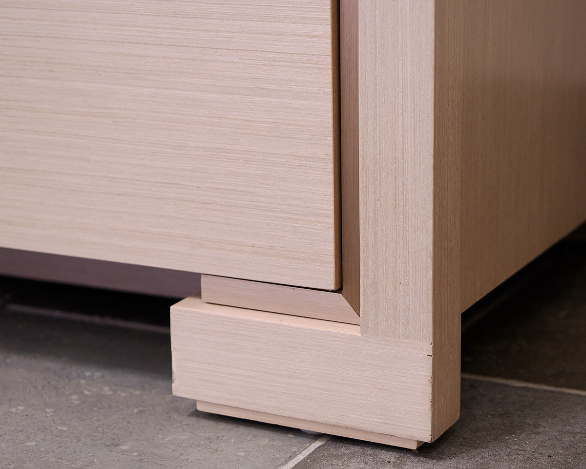 Villa & House Servers & Sideboards