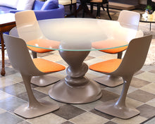Roche Bobois Sismic Round Dining Table With (4) Arum Chairs