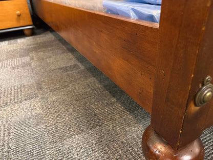 Ethan Allen British Classics King Sleigh Bed
