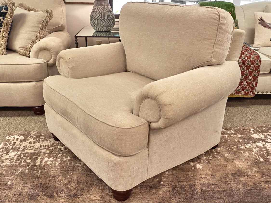 Huntington House Roll Arm Chair & Ottoman
