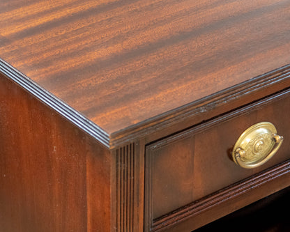 Paine Furniture Single Drawer Nightstand in Mahogany
