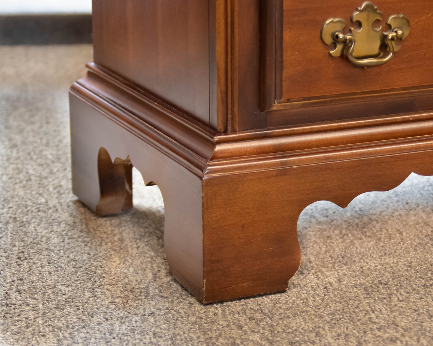 Pair of American Drew 4-Drawer Bedside Chests in Cherry with Brass Pulls