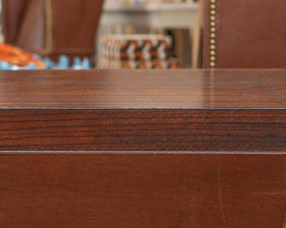 Ethan Allen  Mahogany Side Table with Cabriole Leg