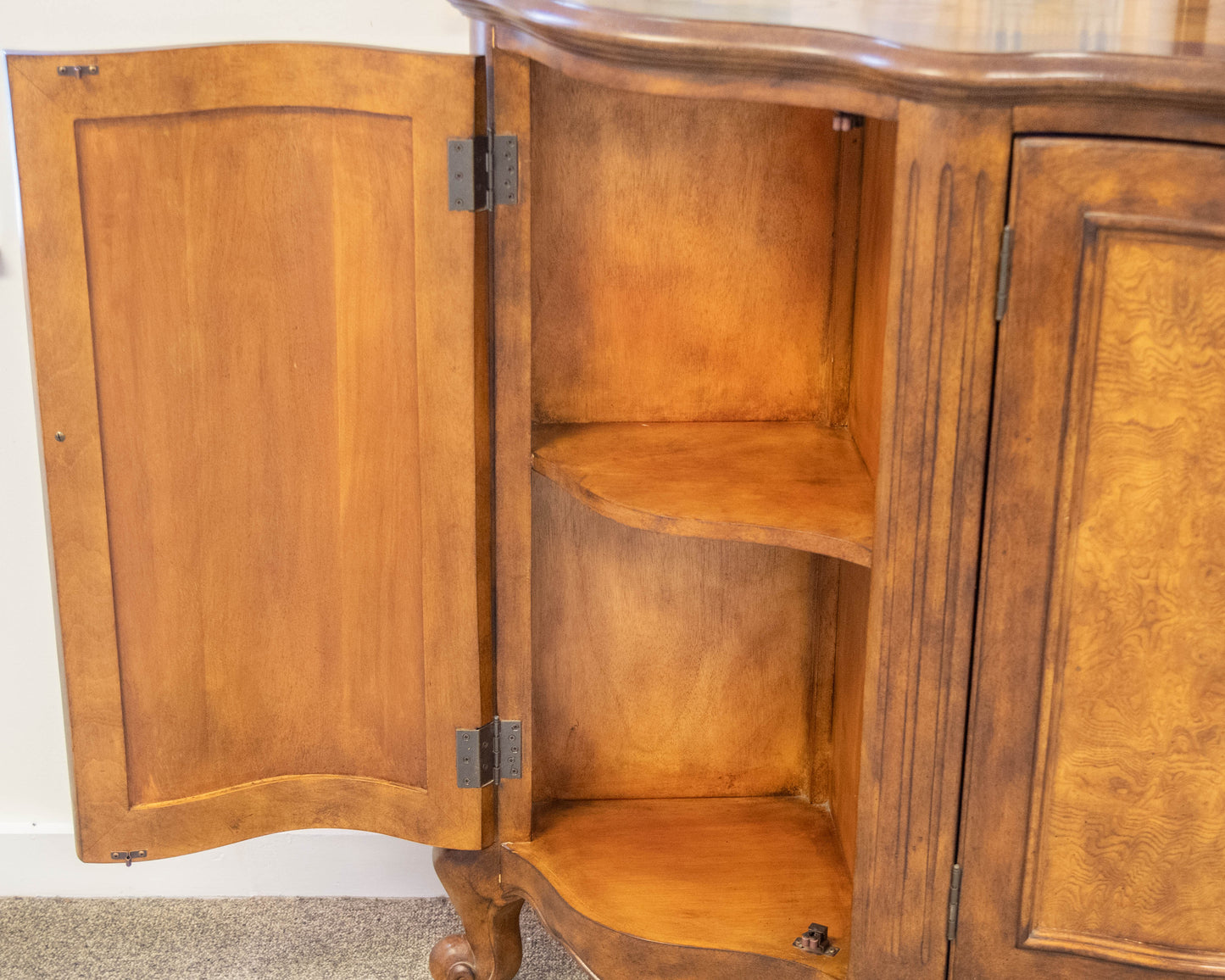 Hooker Furniture "Seven Seas" 4 Door Burled Walnut Server