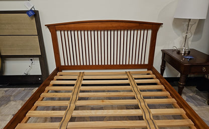 Cherry Mission Style Queen Bed