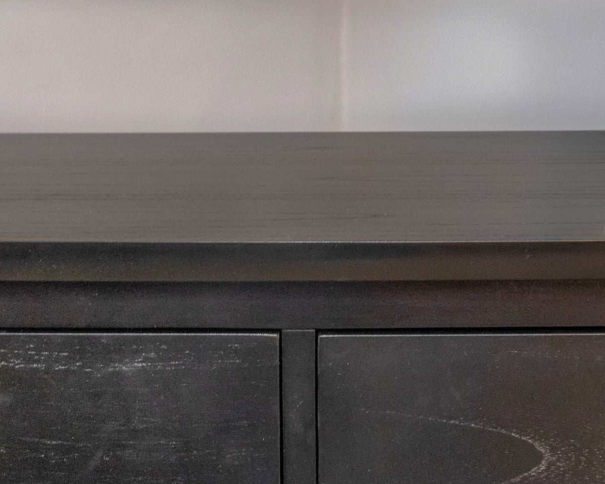 Pottery Barn ' Chloe' 6  Drawer Dresser