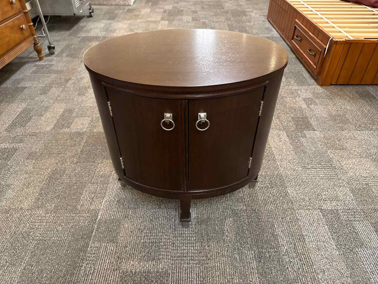 Vanguard Oval Side Table in Espresso