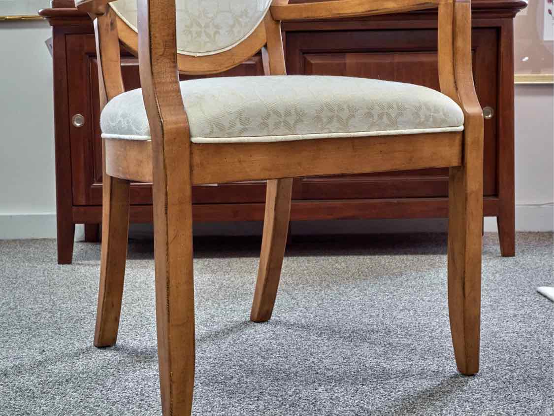 Drexel Heritage Dining Table & Set of 8 Chairs