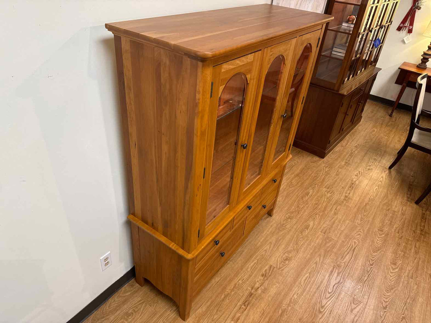 Richardson Brothers Lighted Cherry Hutch