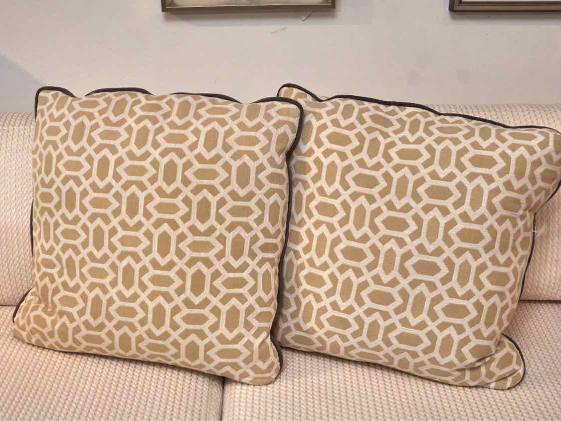 Pair of Yellow & Ivory Contemporary Accent Pillows