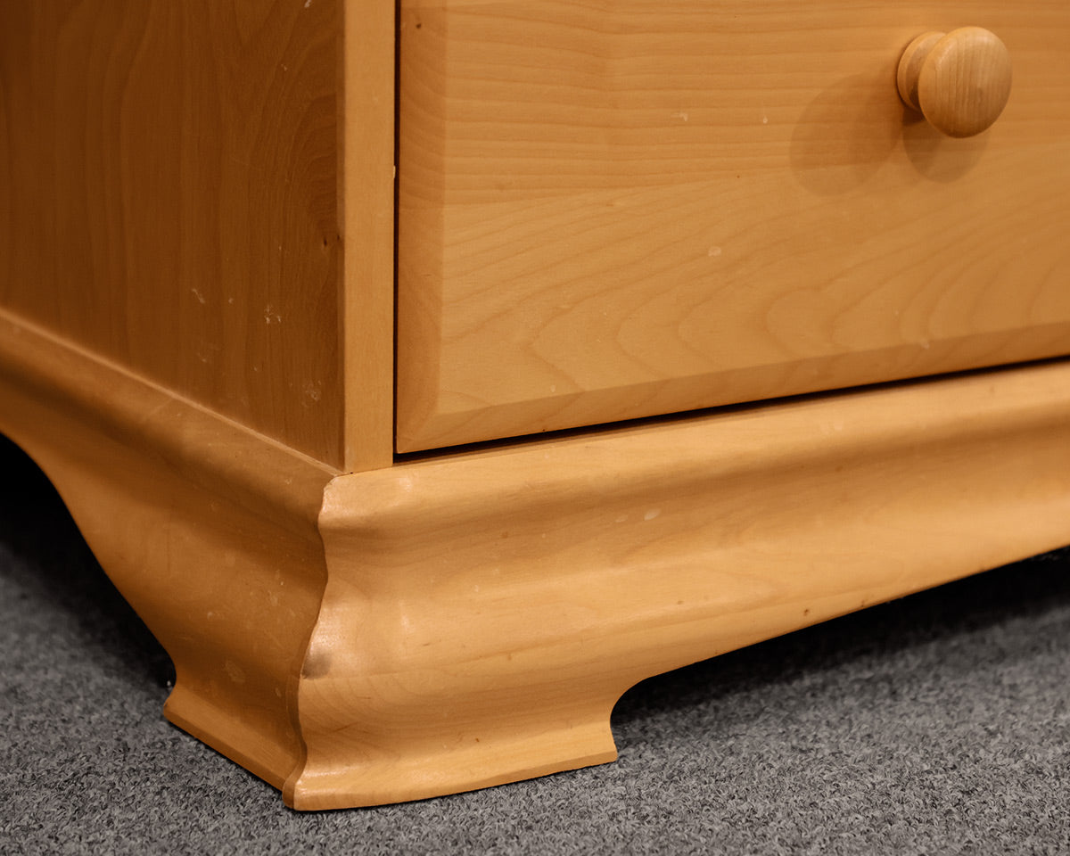 Morigeau Le'pine Changing Table w/ Hutch