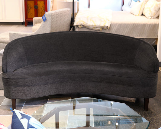 MG+BW Vera Oval Sofa