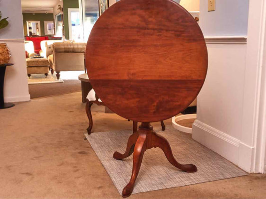 Cherry Round Tilt Top Pedestal Accent Table