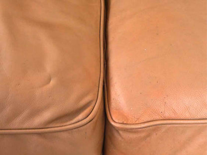 Drexel Pelle 'Russet' Leather 3 Cushion Nailhead Trim Rolled Arms Sofa