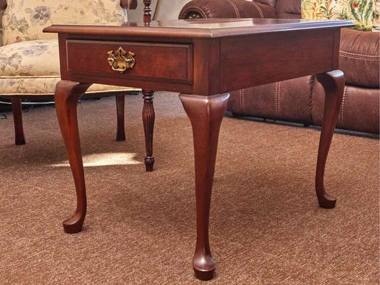Pennsylvania House Cherry Queen Ann Side Table
