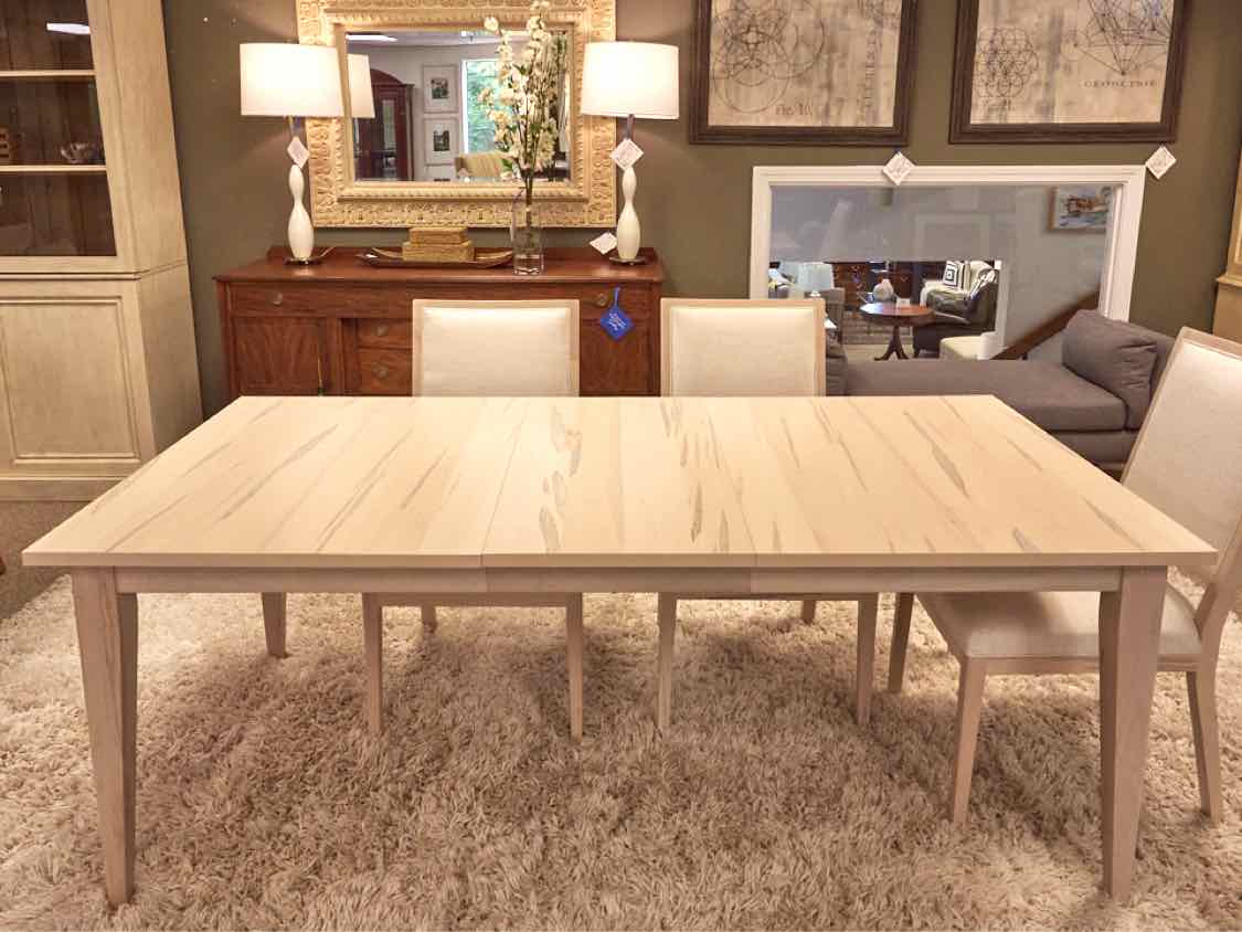 Bassett Bench Made 'Louisa' Dining Table & Set of Six Chairs