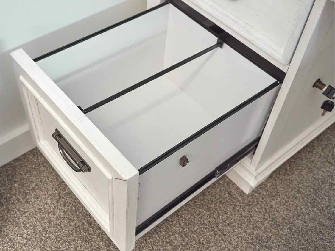 Liberty Furniture Allison Park L Shaped Desk w/Charcoal Top & White Base