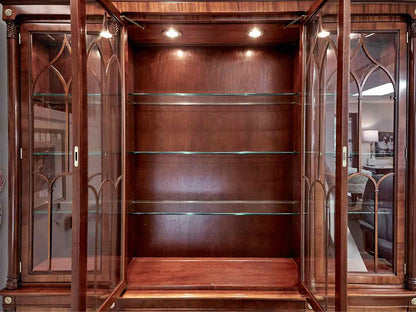 Kindel 'Kent' Mahogany Georgian Chippendale China Cabinet
