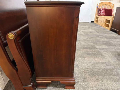 Kincaid Cherry 12-Drawer Dresser